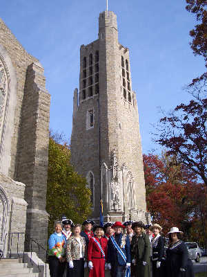 Members of the Virginia SAR and DAR Societies in front of the Washington Memorial Chapel
